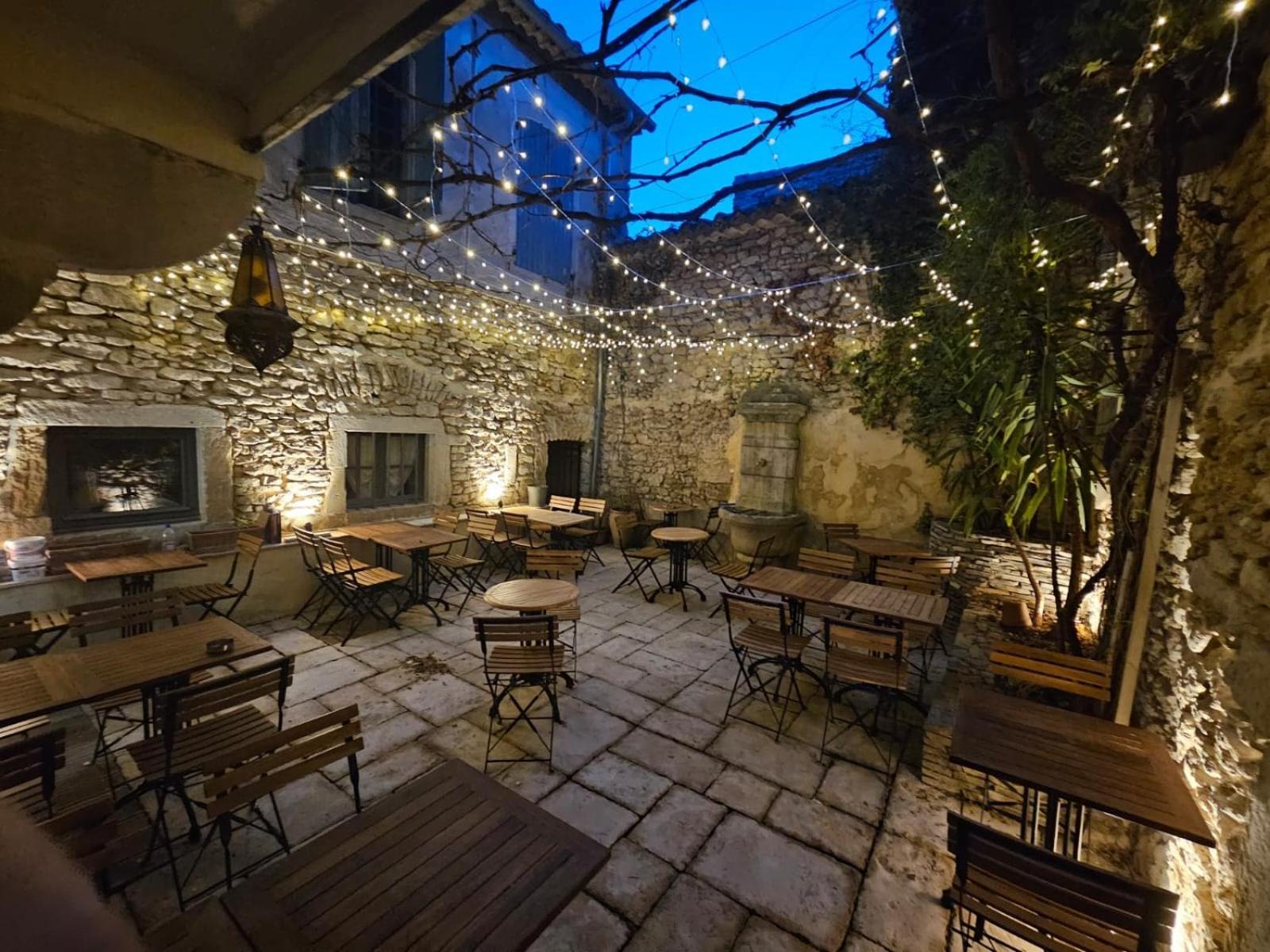 Le Patio Hotel Grignan Exterior foto